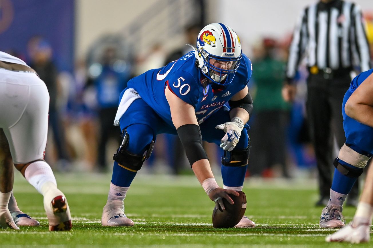 Offseason Overview: The value of the old men of the O-Line