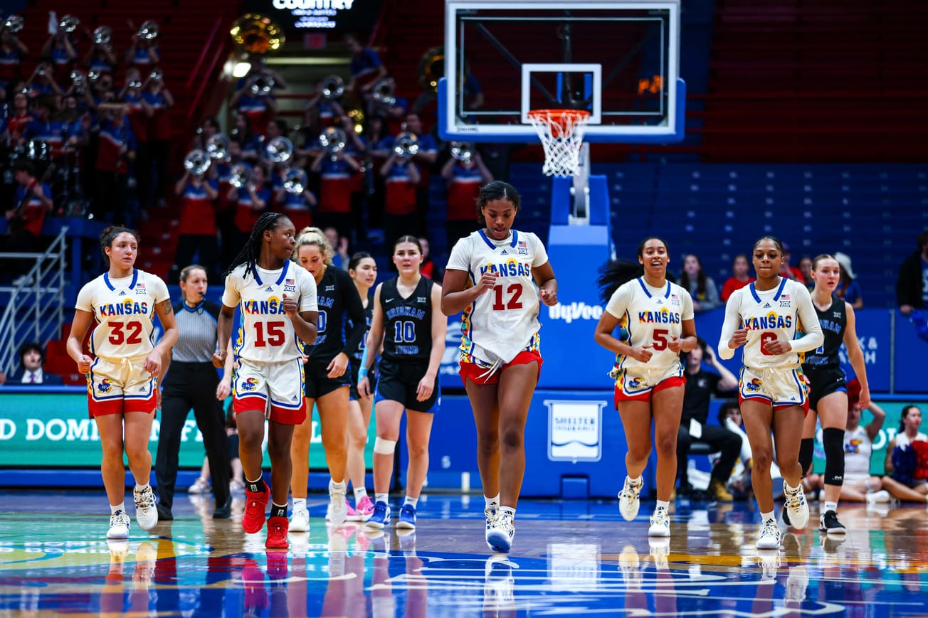 Photo Gallery: Kansas women push past BYU, 67-53 at AFH