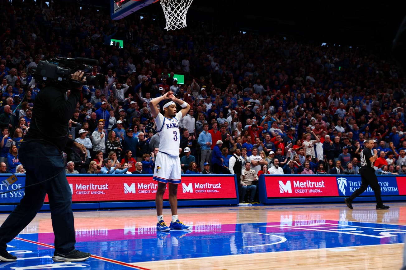 Moments That Popped: West Virginia 62, No. 7 Kansas 61