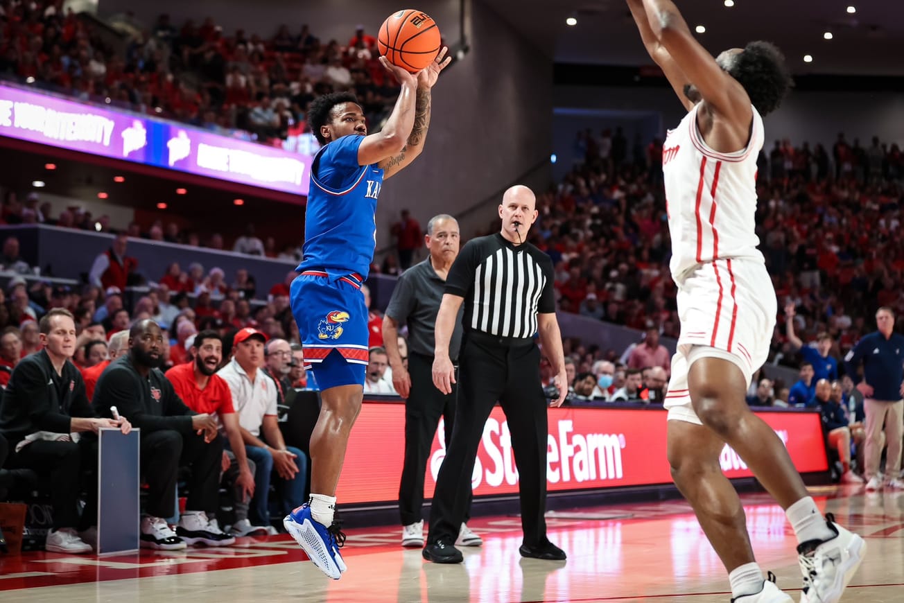 Moments That Popped: No. 3 Houston 65, Kansas 59