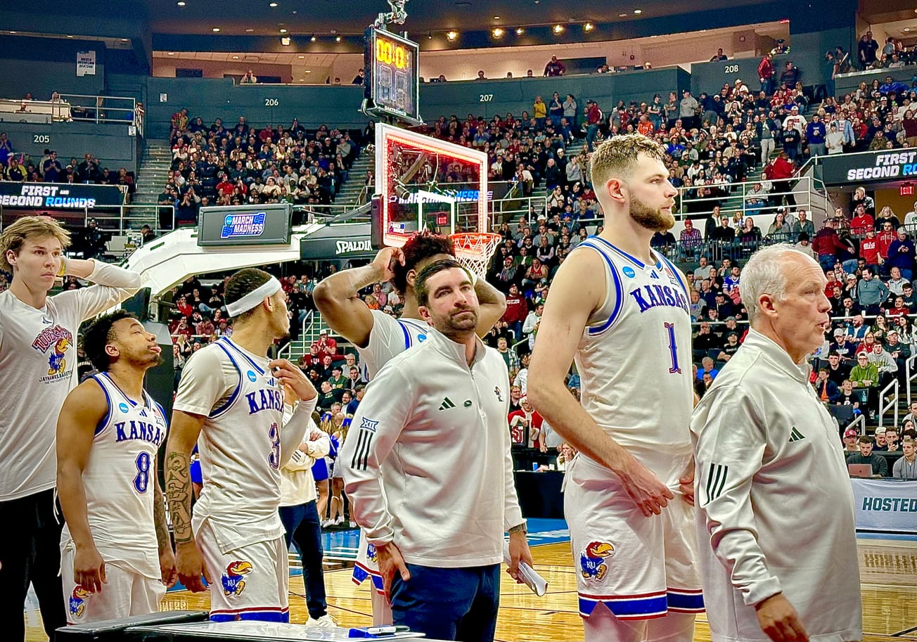 Moments That Popped: 10th-seeded Arkansas 79, 7th-seeded KU 72