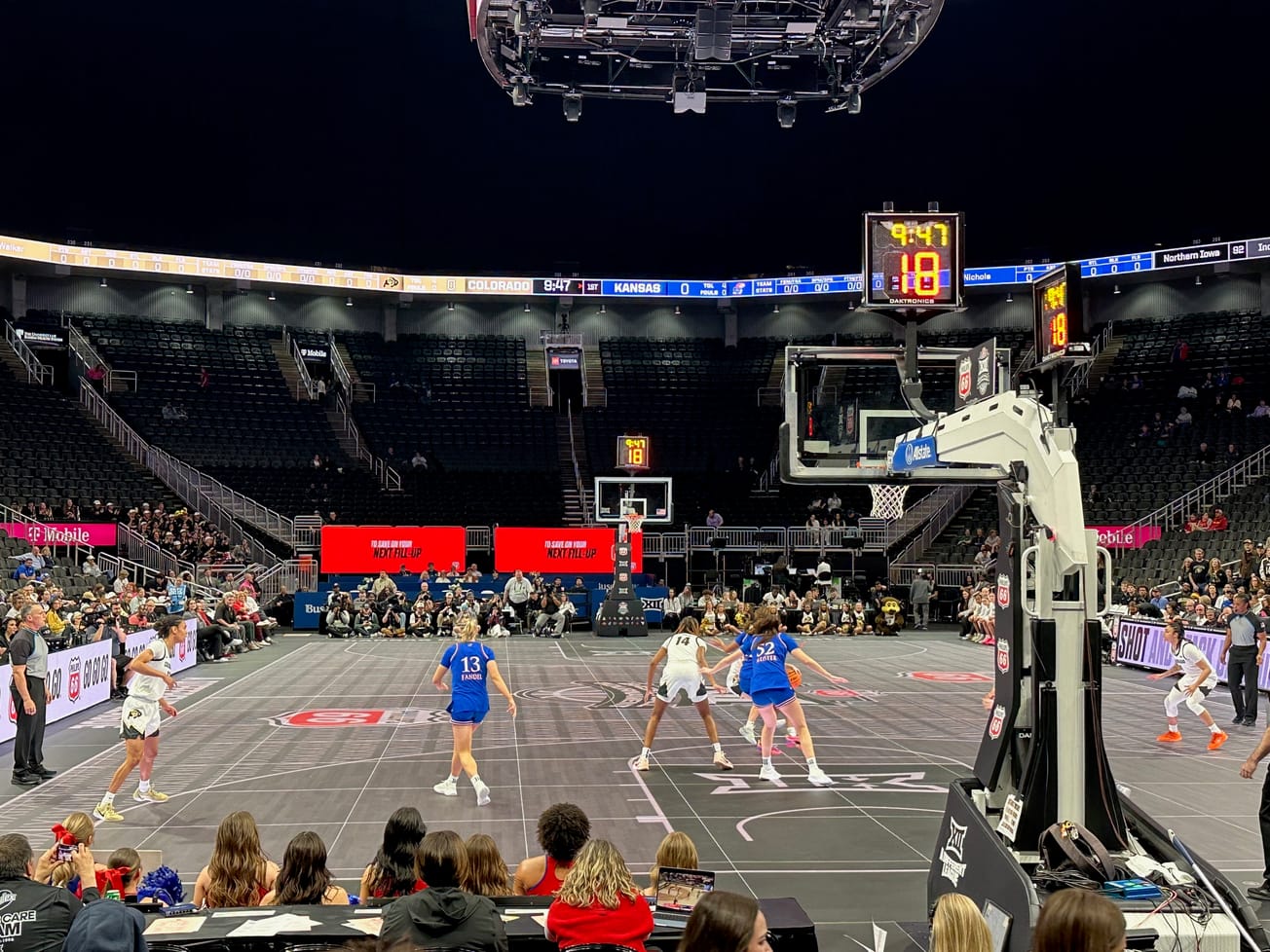 KU women offer advice to KU men about playing on Big 12's glass court