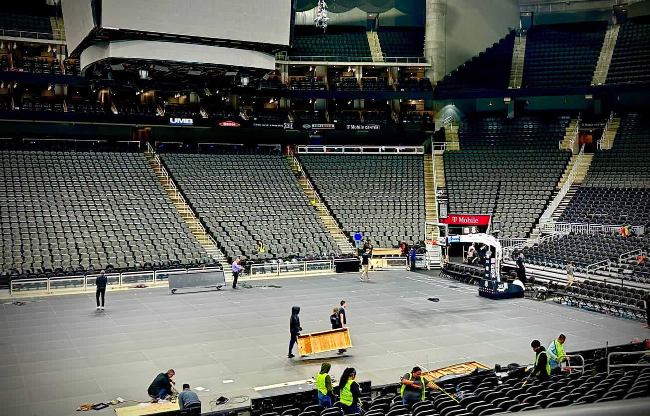 Big 12 scrapping glass playing court